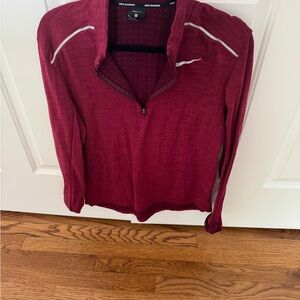 Nike mens long sleeve 1/4 zip